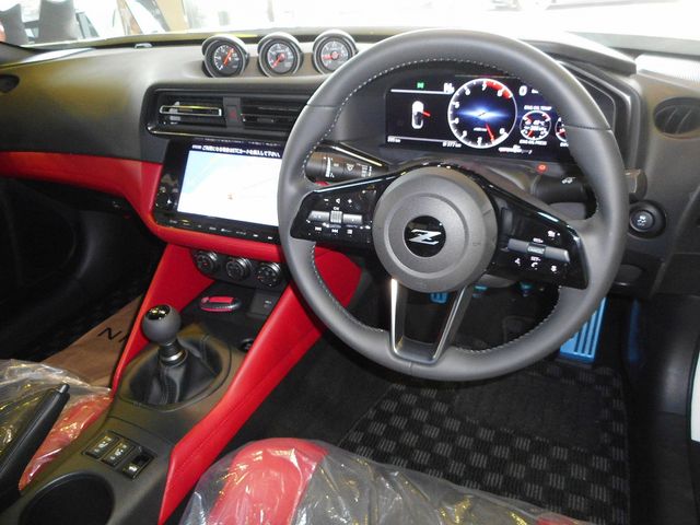 Nissan FAIRLADY Z 2023-03 7951-1