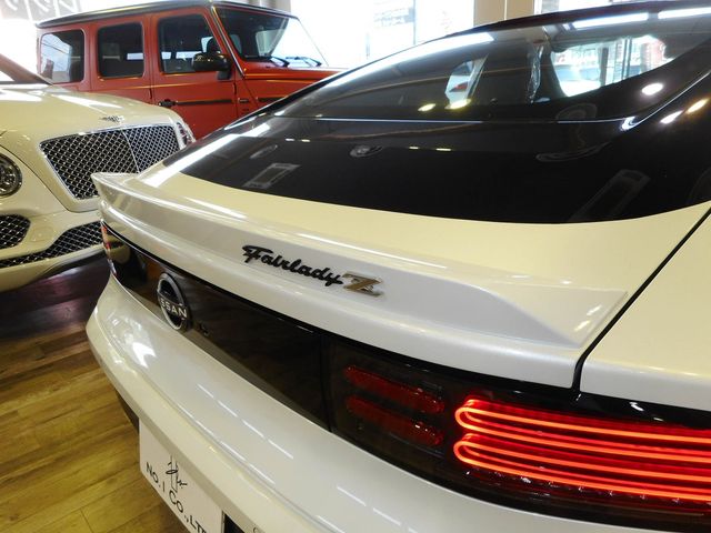 Nissan FAIRLADY Z 2023-03 7951-25