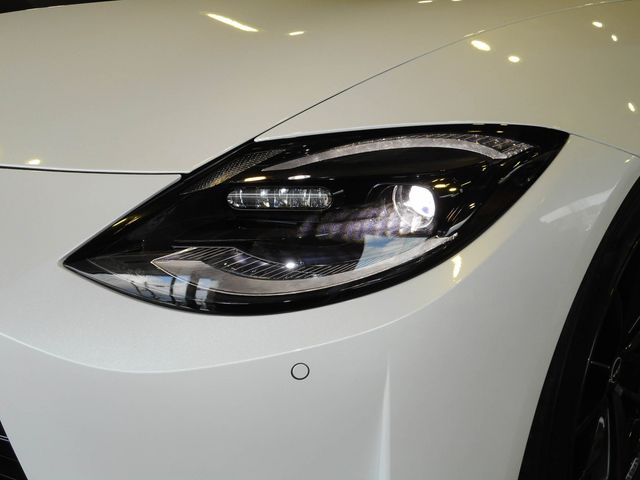 Nissan FAIRLADY Z 2023-03 7951-28