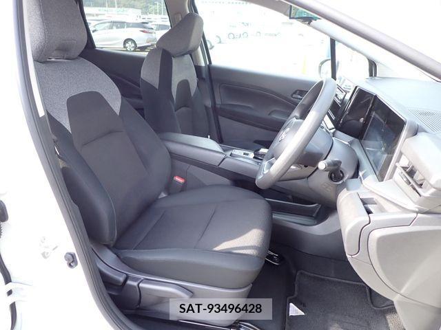 Nissan NOTE 2023-01 330347-4