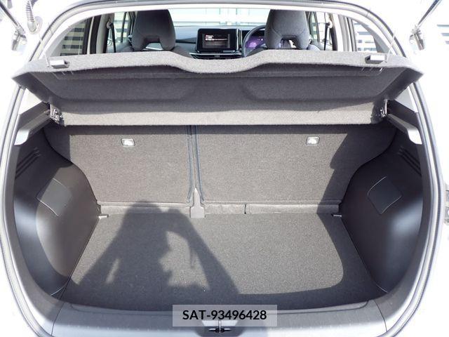 Nissan NOTE 2023-01 330347-23