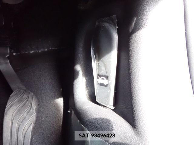 Nissan NOTE 2023-01 330347-16