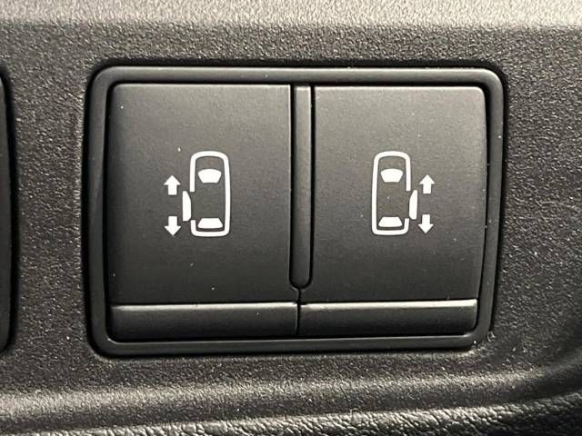Nissan SERENA 2019-02 184260-5