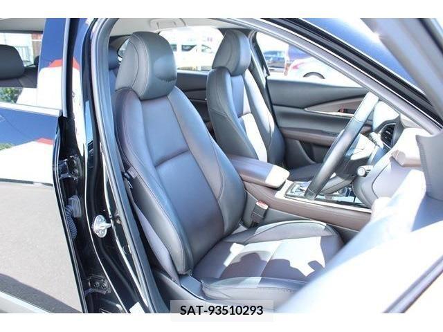 Mazda CX-30 2021-01 358519-12
