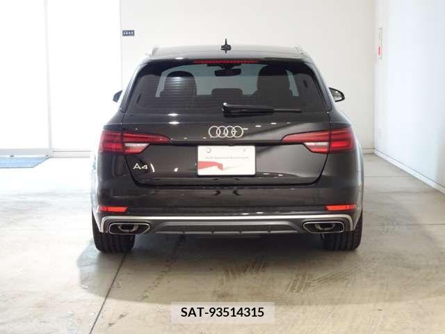 Audi A4 2019-02 356508-3