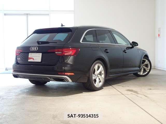 Audi A4 2019-02 356508-1