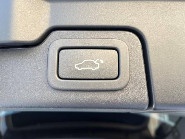 ROVER RANGE ROVER 2018-11 28981-5