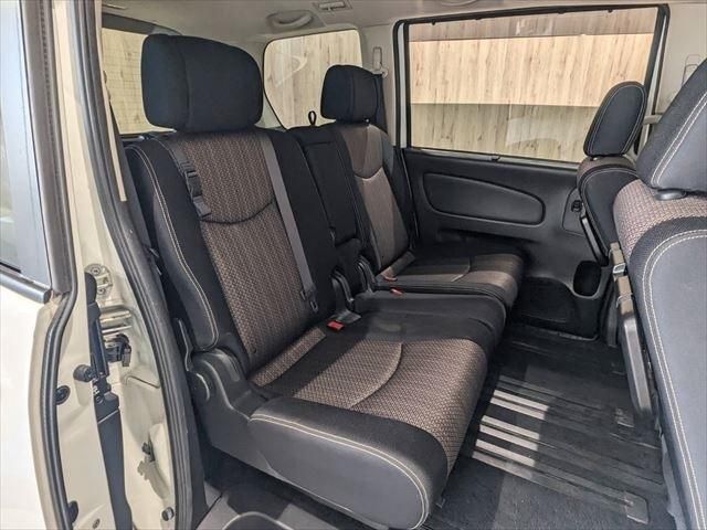 Nissan SERENA 2014-01 180953-20