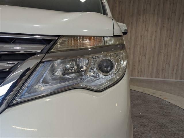 Nissan SERENA 2014-01 180953-8
