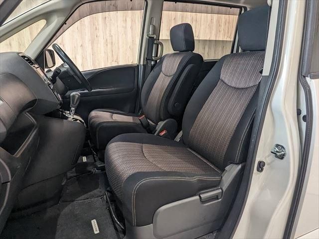 Nissan SERENA 2014-01 180953-22