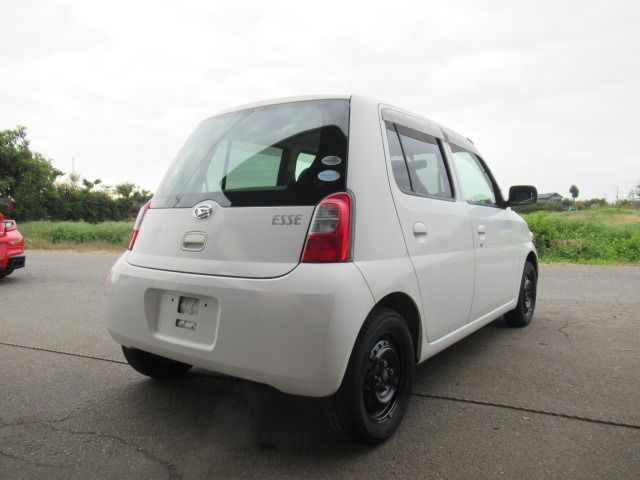 Daihatsu ESSE 2010-10 184388-9