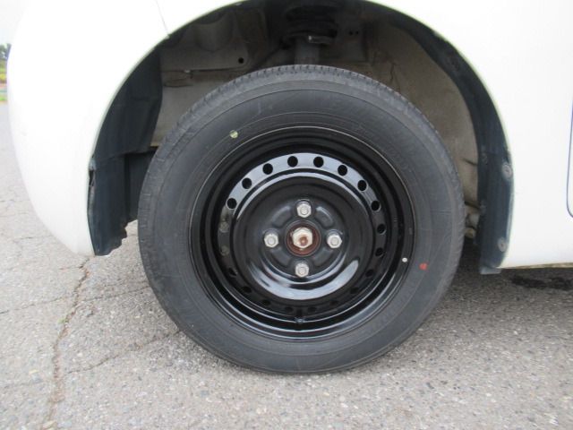 Daihatsu ESSE 2010-10 184388-16