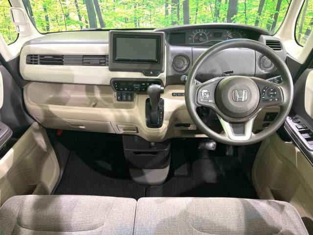 Honda N BOX 2018-07 193561-1