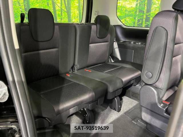 Nissan SERENA 2018-10 215931-10