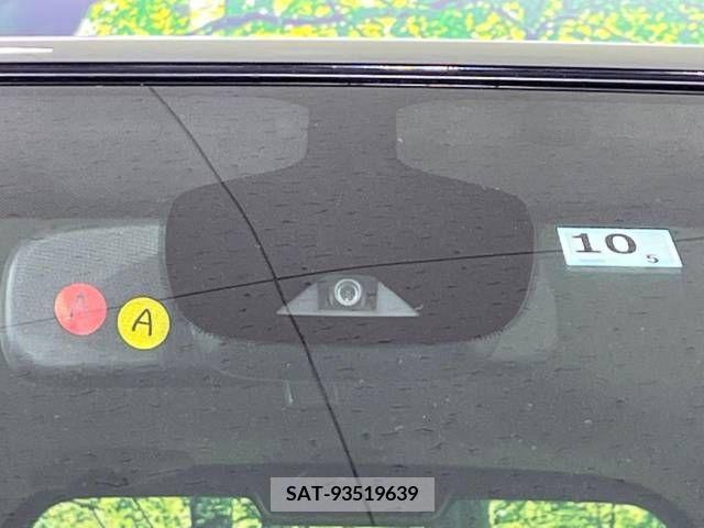 Nissan SERENA 2018-10 215931-4