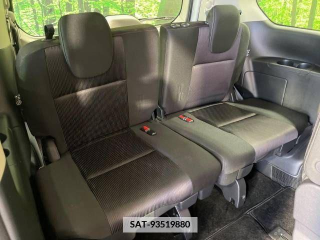 Nissan SERENA 2018-04 367651-10