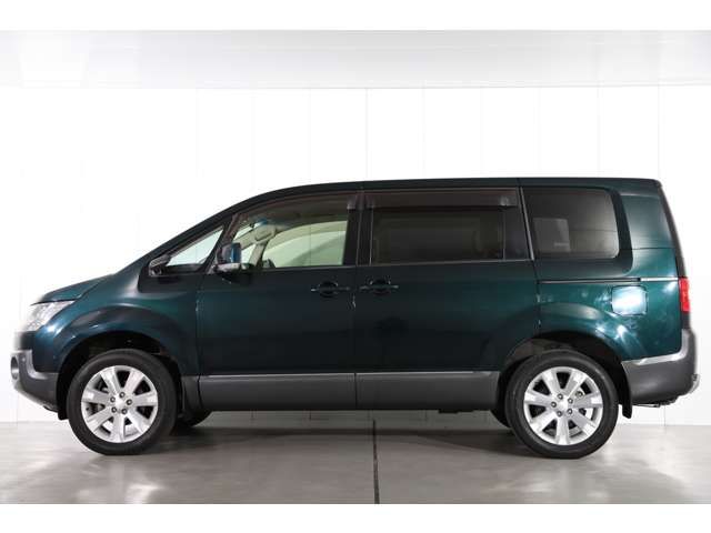 Mitsubishi DELICA D5 2016-03 180876-2