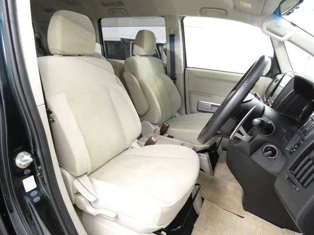 Mitsubishi DELICA D5 2016-03 180876-8