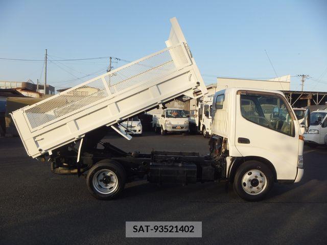 Hino DUTRO 2000-04 202039-4
