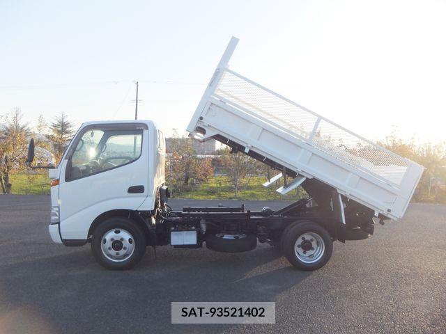Hino DUTRO 2000-04 202039-5