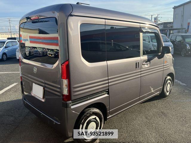 Honda N-VAN 2022-04 365636-4