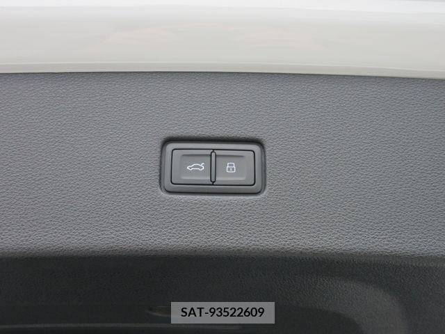 Audi Q8 2022-10 261337-11
