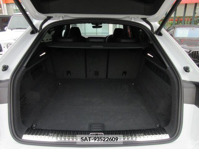 Audi Q8 2022-10 261337-10