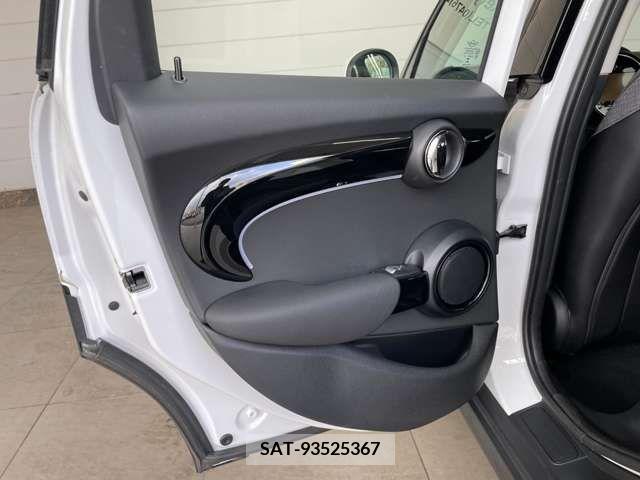 Bmw MINI 2023-04 277281-16
