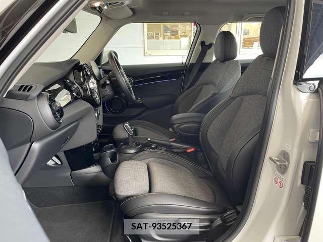 Bmw MINI 2023-04 277281-14