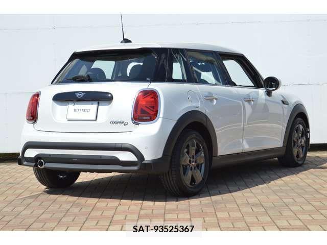 Bmw MINI 2023-04 277281-2