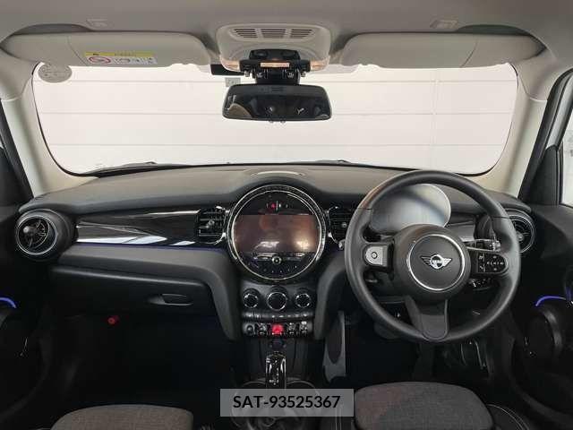 Bmw MINI 2023-04 277281-1
