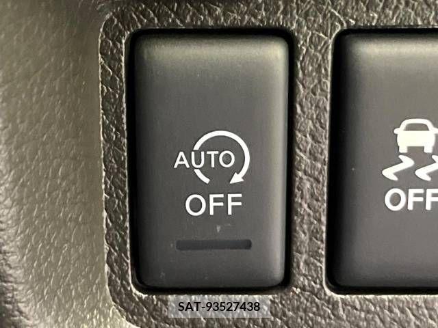 Nissan CUBE 2016-03 358404-6