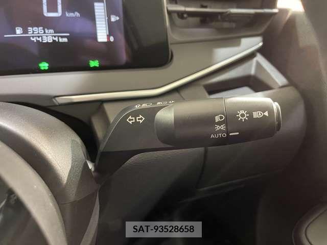 Nissan NOTE 2021-11 207234-15