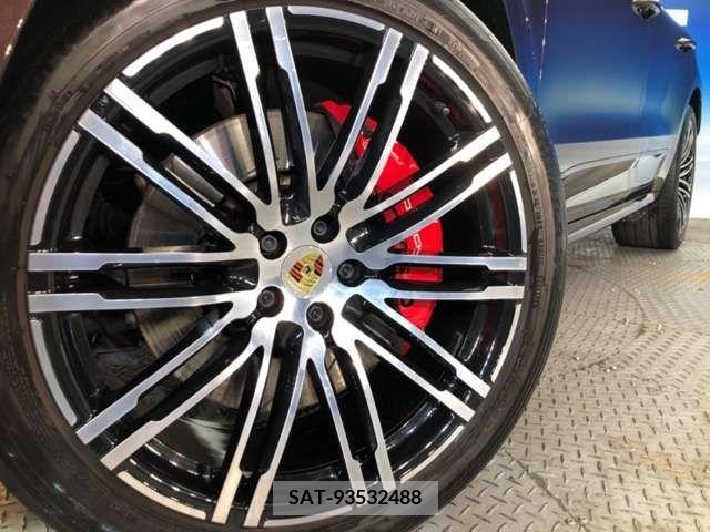 Porsche MACAN 2017-05 320071-14