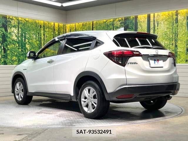 Honda VEZEL 2019-04 213847-17