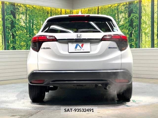 Honda VEZEL 2019-04 213847-15