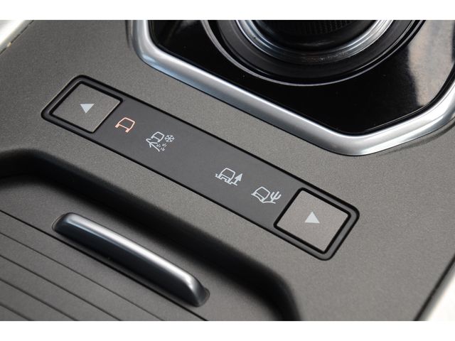 ROVER RANGE ROVER 2018-03 1794-10
