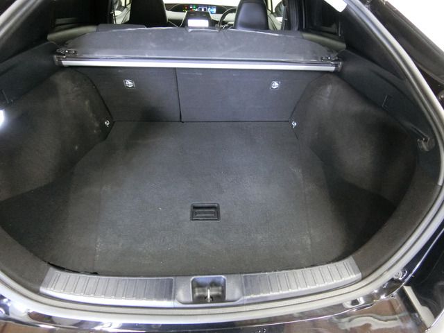 Toyota PRIUS 2017-03 430-9