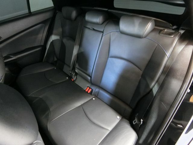 Toyota PRIUS 2017-03 430-7