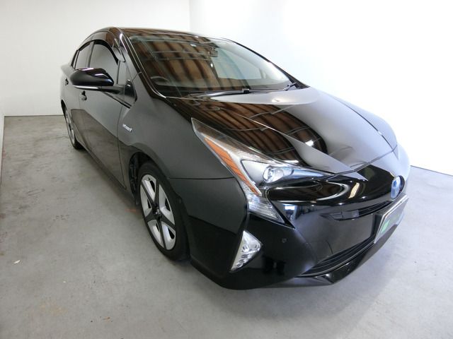 Toyota PRIUS 2017-03 430-11