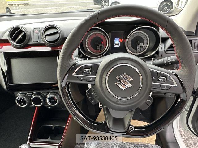 Suzuki SWIFT 2023-09 204483-4