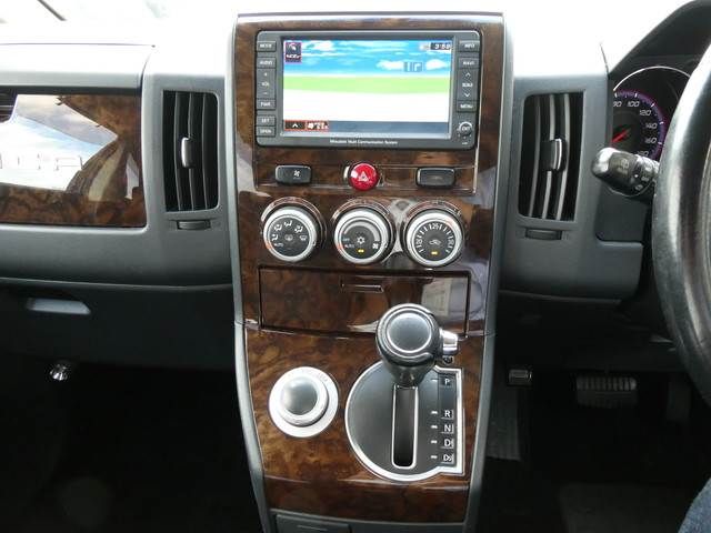 Mitsubishi DELICA D5 2009-02 10809-7
