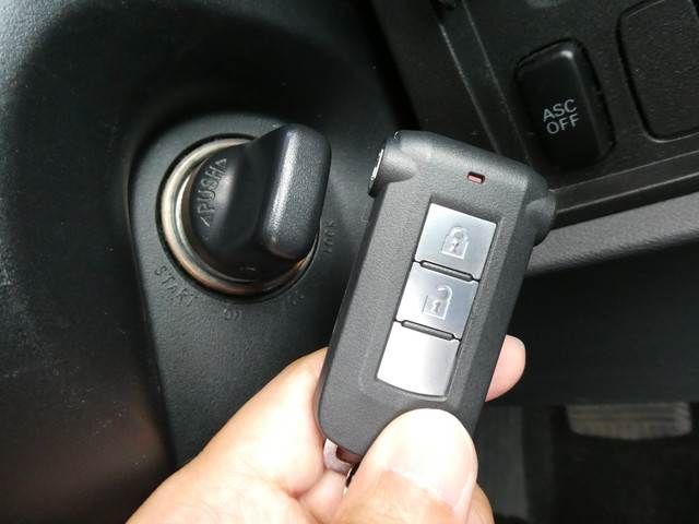 Mitsubishi DELICA D5 2009-02 10809-10
