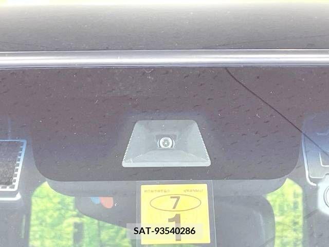 Honda N BOX 2022-01 343490-3