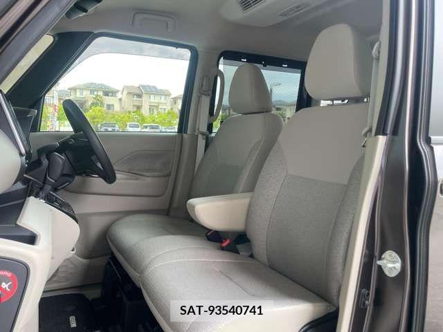 Nissan ROOX 2023-06 334295-15