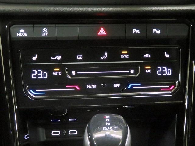 VolksWagen T-ROC 2022-12 4630-8