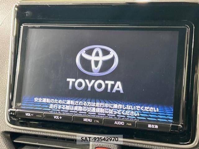Toyota VOXY 2018-07 288860-2