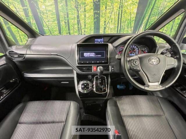 Toyota VOXY 2018-07 288860-1