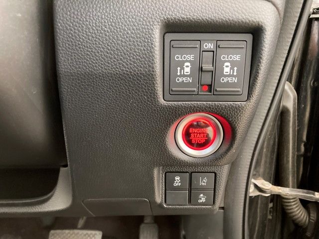 Honda N BOX CUSTOM 2017-10 186812-17