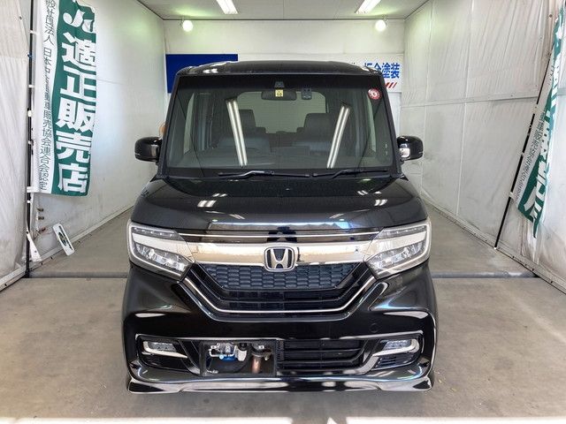 Honda N BOX CUSTOM 2017-10 186812-5